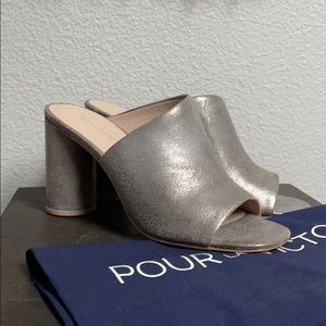 Pour la Victoire peep toe mules slides pewter 7.5